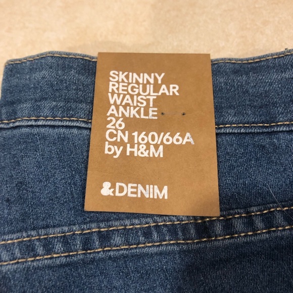 H&M Jeans - Picture 3 of 4